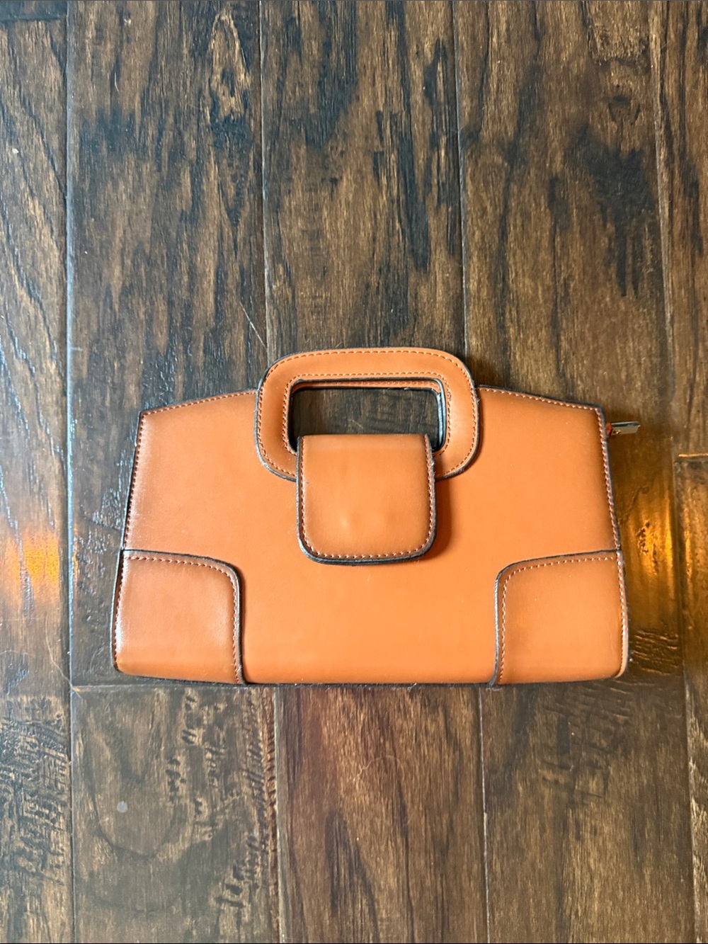 Women's Tan Leather Top-Handle Clutch
